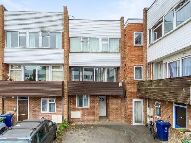 Room for rent in The Slade, Oxfordshire