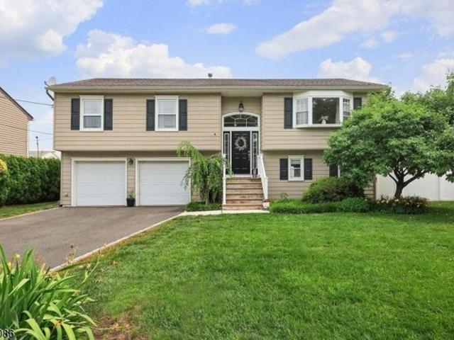 House for sale in Cranford, New Jersey