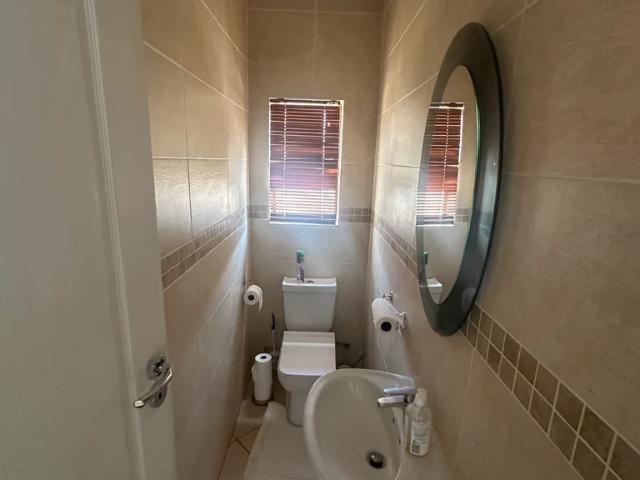 Apartment for sale in Vosloorus, Gauteng