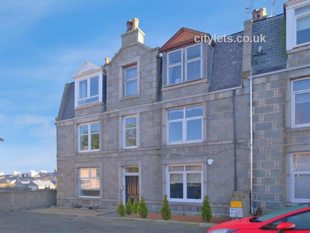 Flat for rent in Ballindoch, Scotland