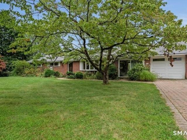 House for sale in Bloomfield, Connecticut