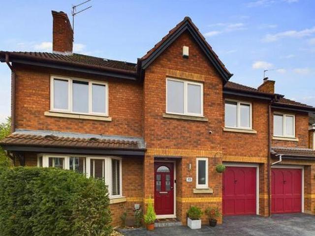 House for sale in Warndon, Worcestershire