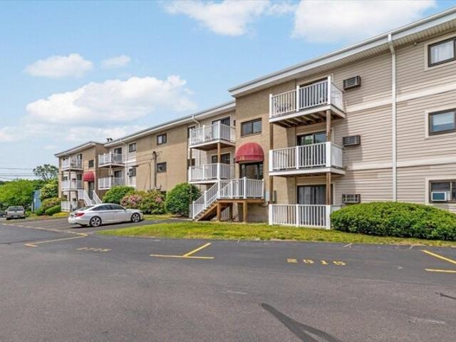 Condo for sale in Marlborough, Massachusetts