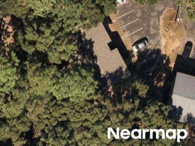 House for sale in Crestview