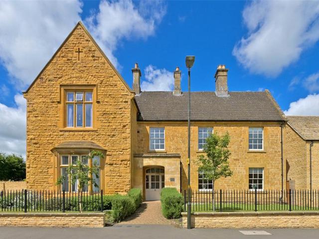 House for rent in Fossebridge, Gloucestershire