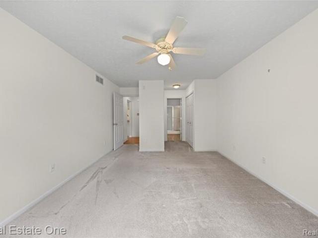 Condo for sale in Howell, Marion Township