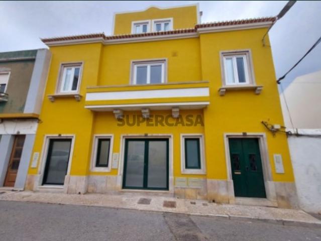 Prédio venda em Peniche, Leiria