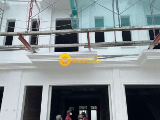 Nhà mặt phố bán