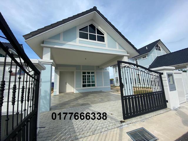 Bungalow for sale in Malaka