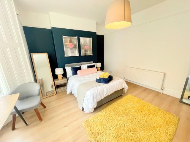 Apartment for rent in Calderstones