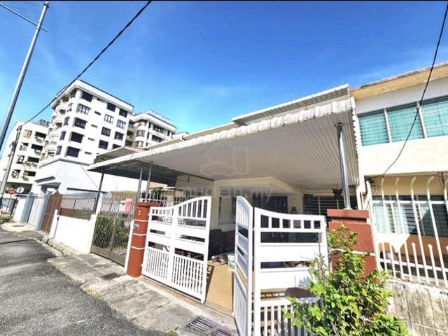 Terraced House for rent in Georgetown, Penang