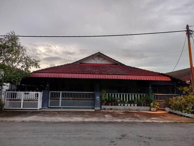 Bungalow for sale in Jerantut, Pahang