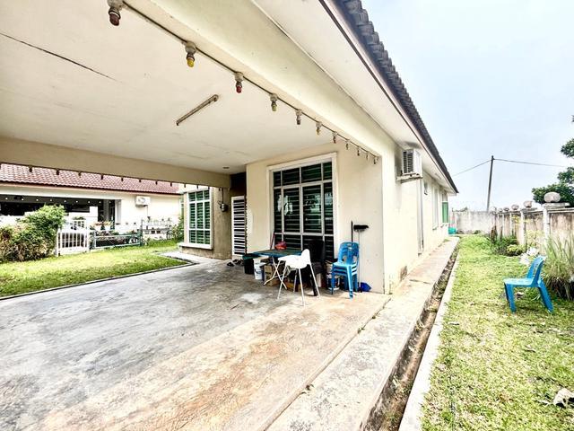 Bungalow for sale in Krubong