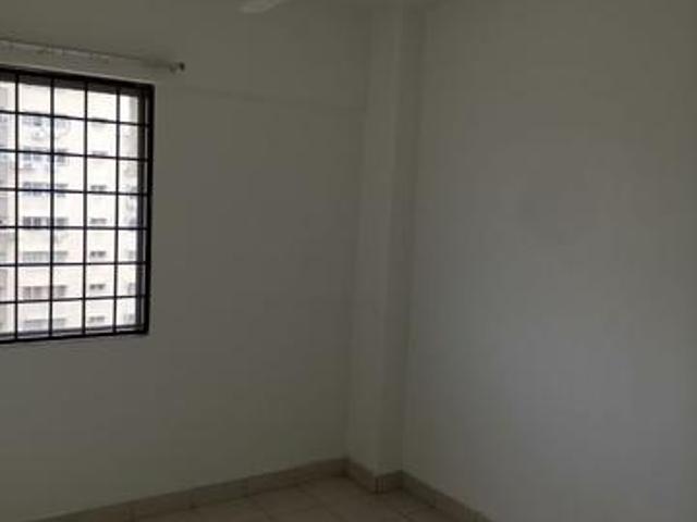 Condominium for sale in Langat, Selangor