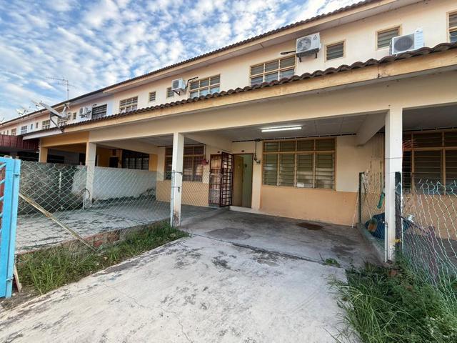 Terraced House for sale in Tangkak, Johor