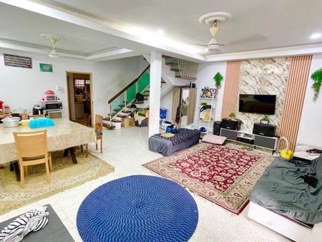 Terraced House for sale in Country Heights Damansara, Kuala Lumpur