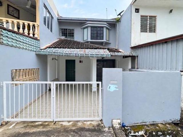 Terraced House for sale in Langat, Selangor