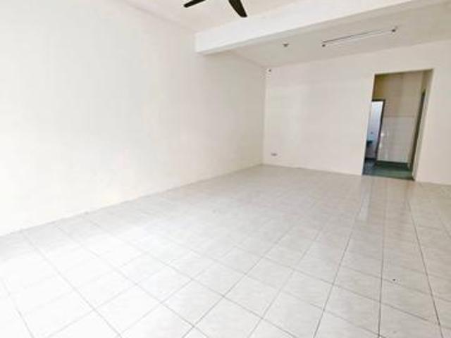 Terraced House for sale in Petaling, Subang Jaya