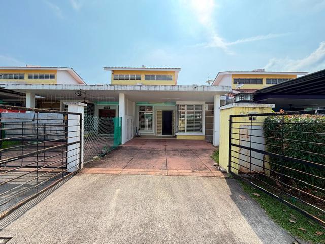 Terraced House for rent in Sendayan Village, Negeri Sembilan