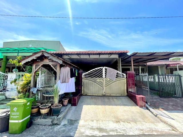 Terraced House for sale in Cheras