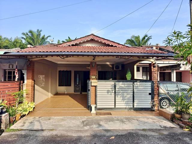 Terraced House for sale in Tangkak, Johor