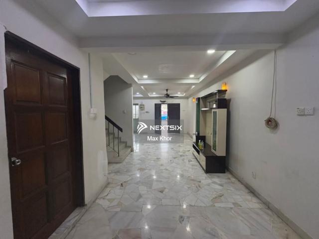Shop for rent in Petaling, Subang Jaya