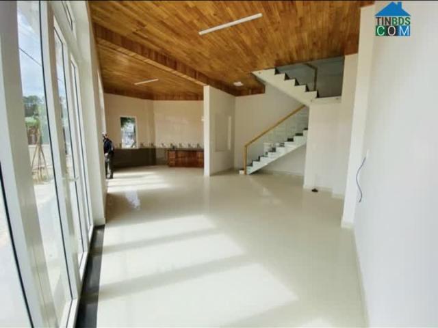 Nhà mặt phố bán