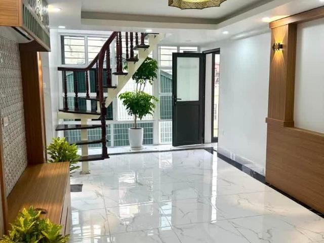 Nhà bán tại Hoàn Kiếm, Hà Nội