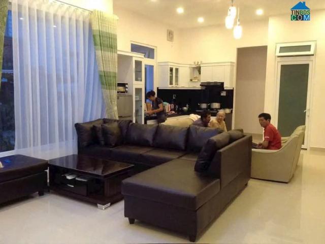 Nhà mặt phố bán