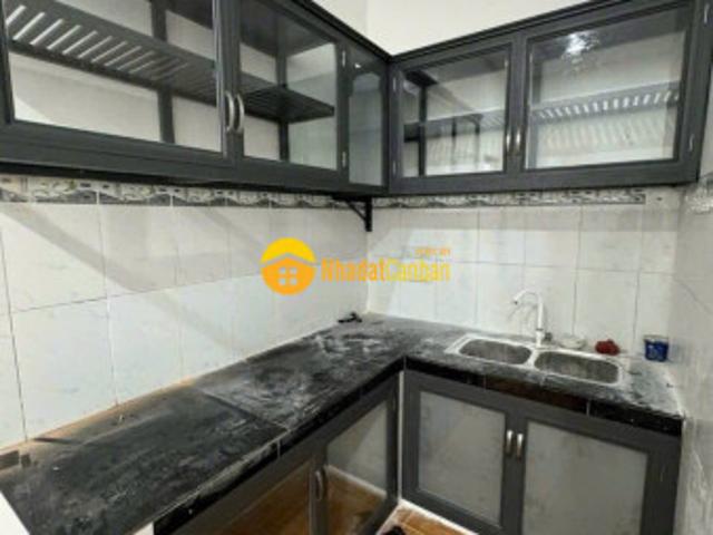 Nhà mặt phố bán
