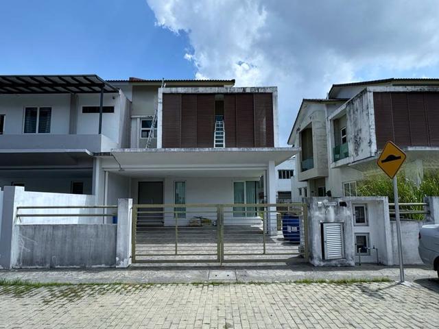 Residential House for sale in Jenjarom, Selangor
