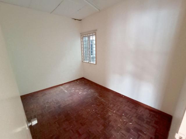 Apartment for sale in Malaka