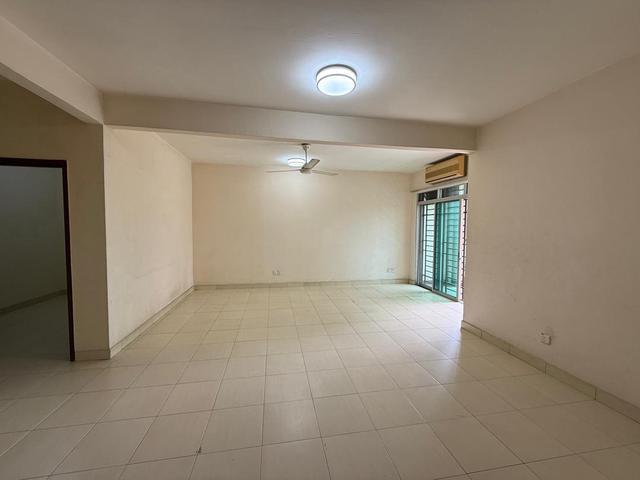 Condominium for sale in Petaling, Subang Jaya
