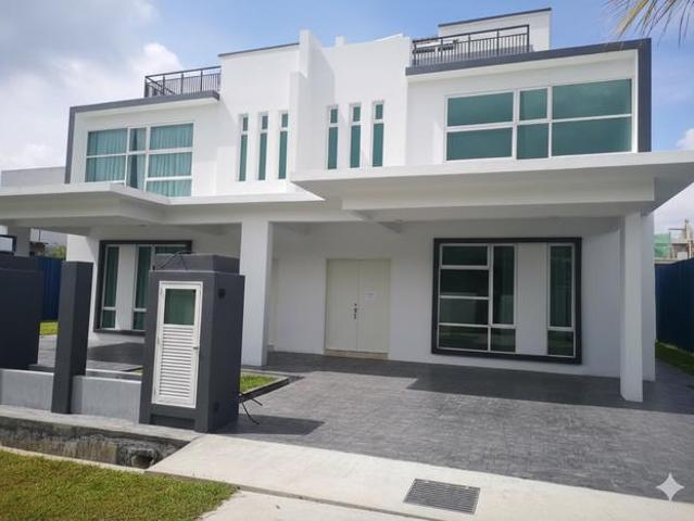 Residential House for sale in Malaka