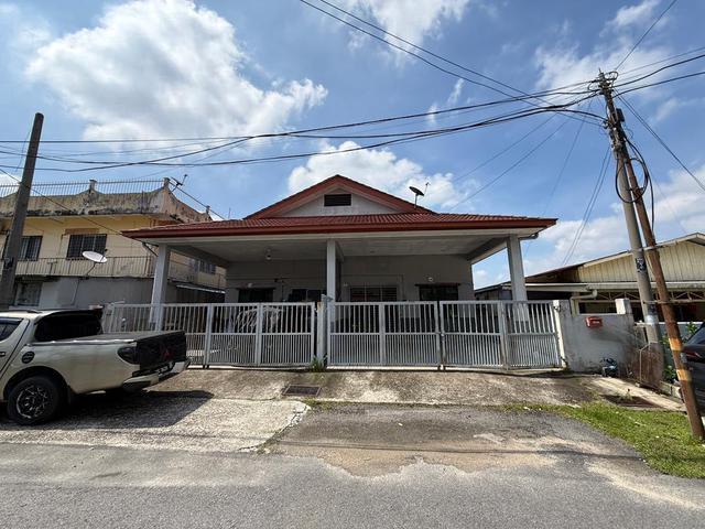 Bungalow for sale in Selayang, Selangor