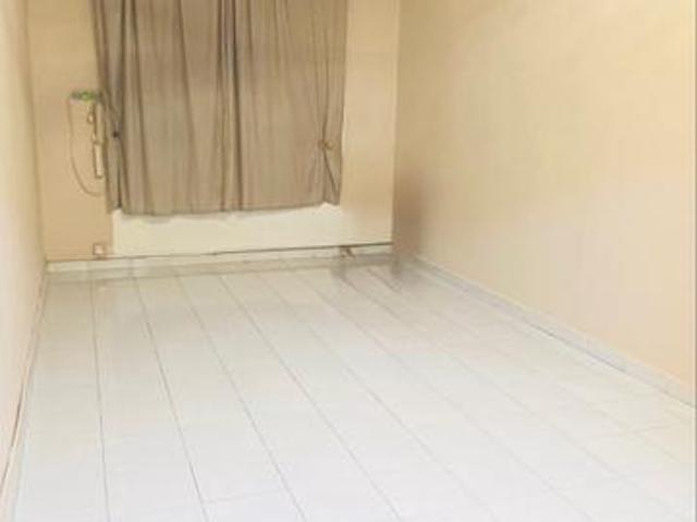 Flat for sale in Tebrau, Johor