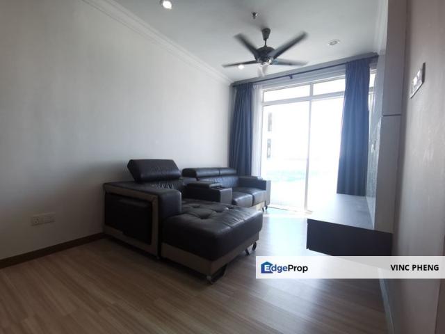 Condominium for sale in Malaka