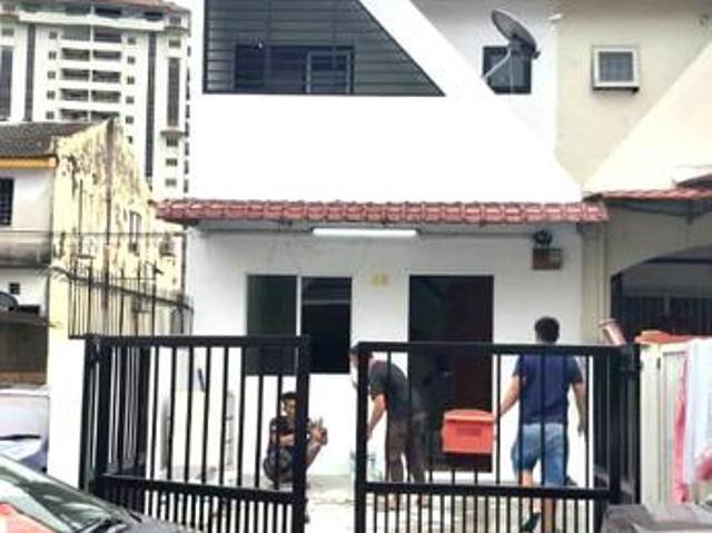 Terraced House for sale in Langat, Selangor
