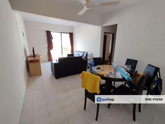 Condominium for sale in Malaka
