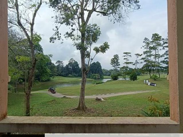 Condominium for sale in Malaka