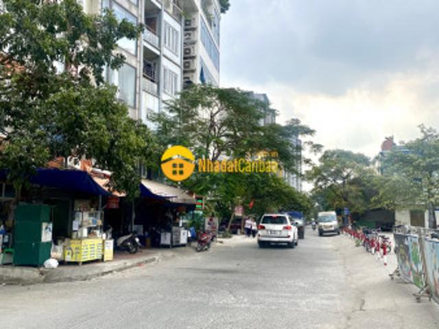 Nhà mặt phố bán