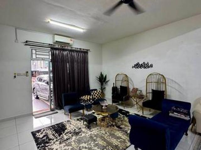 Terraced House for sale in Ulu Tiram, Johor