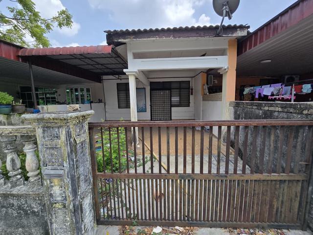 Terraced House for sale in Wellesley, Penang