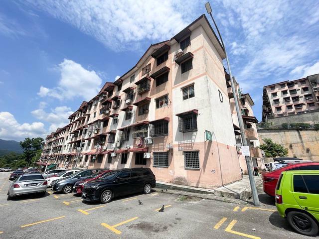 Apartment for sale in Petaling, Damansara Damai