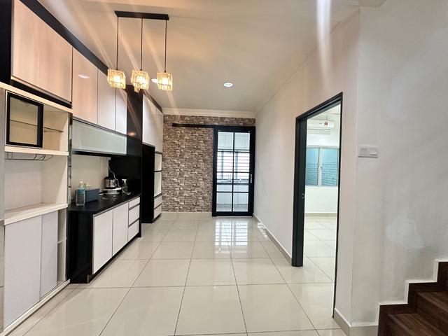 Terraced House for rent in Tanjong Sepat, Selangor