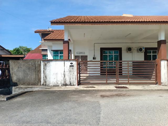 Residential House for sale in Pekan, Pahang