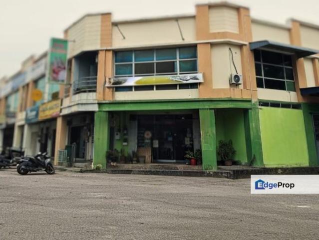 Shop for sale in Wellesley, Penang
