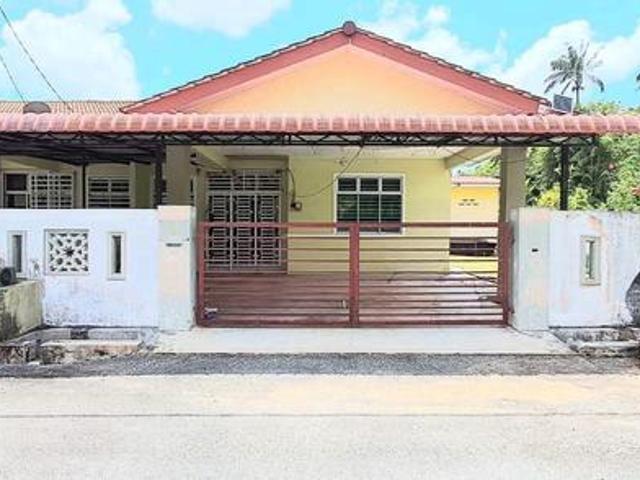 Residential House for sale in Pekan, Pahang