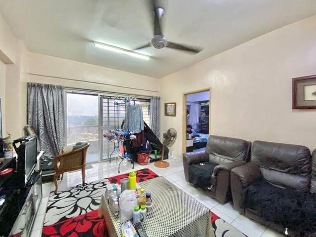 Condominium for sale in Petaling, Alam Impian