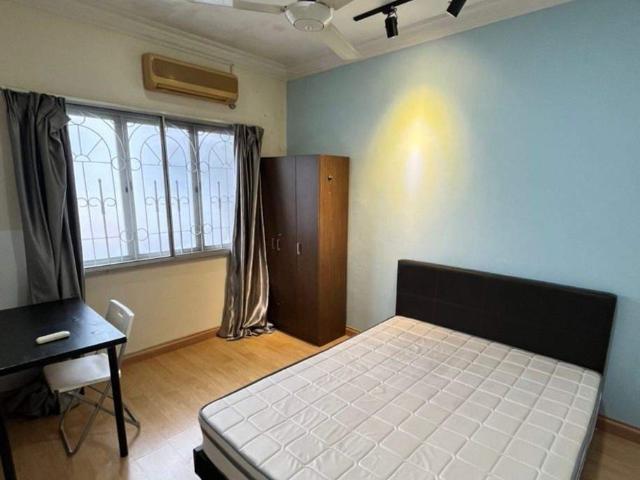 Room for rent in Petaling, Damansara Damai